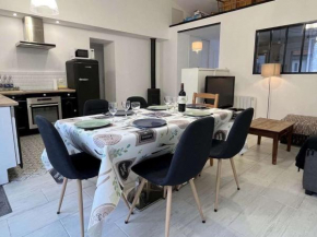 Maison rénovée 4 pièces, 6 couchages, terrasse, proche commerces et plages - Saint-Pierre-d'Oléron - FR-1-246A-215